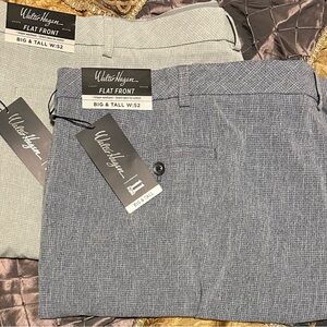NWT 2 pair of Walter Hagen Perfect 11 Golf Shorts, textured grid, Mid Grey, Navy